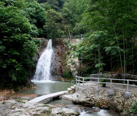 白水寨生态旅游区;; 广东韶关乐昌白水寨生态园门票 30元/25元购买